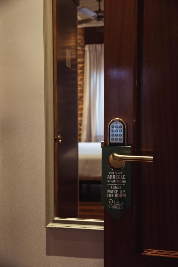 Dot Guest house *